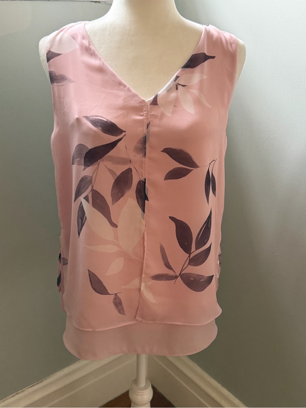 Frank Lyman Pink Floral Sleeveless Blouse Sheer Overlay Tank Top Made in Canada